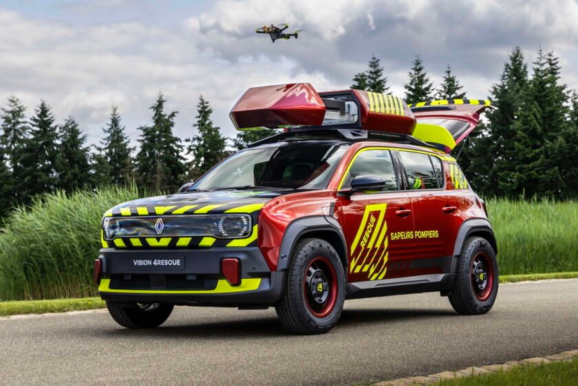 The Renault 4 Has Been Turned Into The World’s Cutest Rescue Vehicle