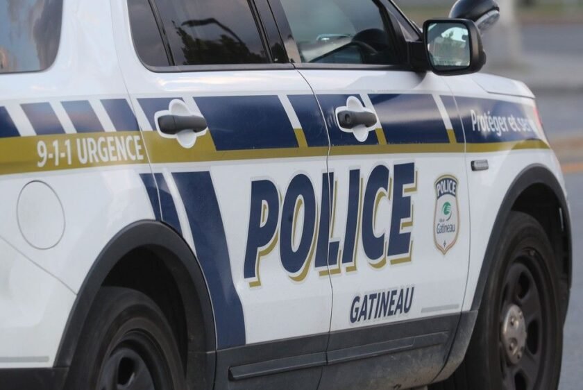 One dead in early morning car crash in Gatineau