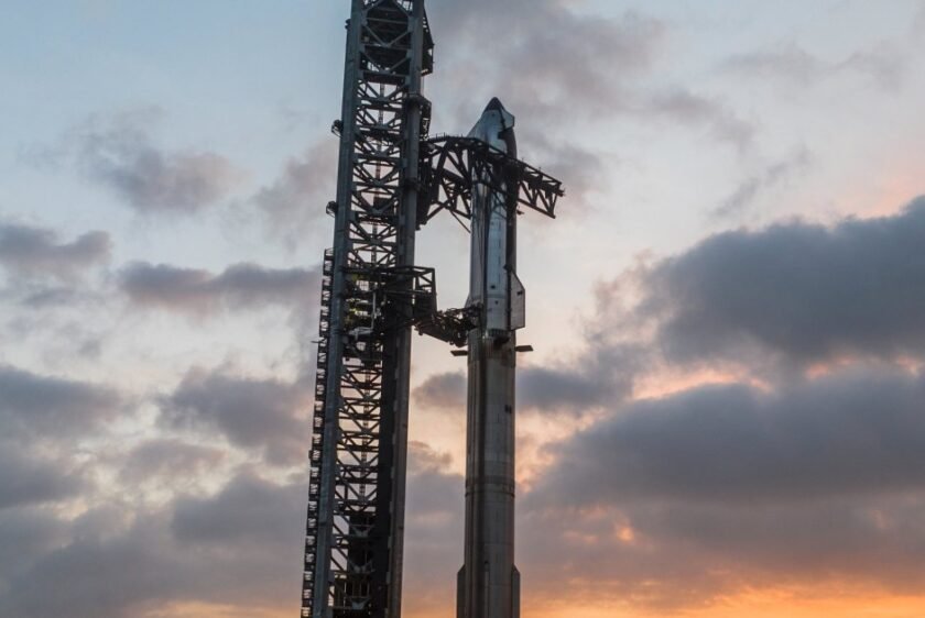 SpaceX prepares for ninth Starship test flight