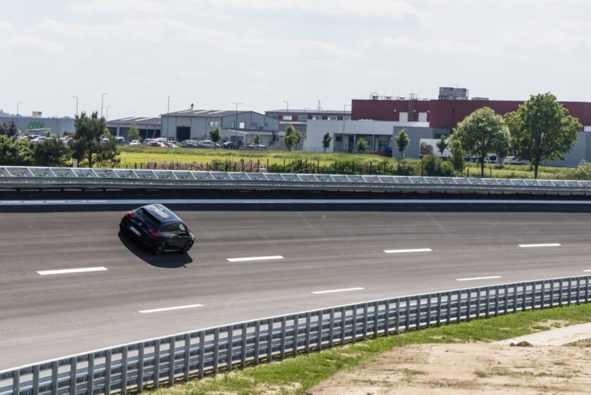 China-backed electric vehicle testing centre could be established in Hungary