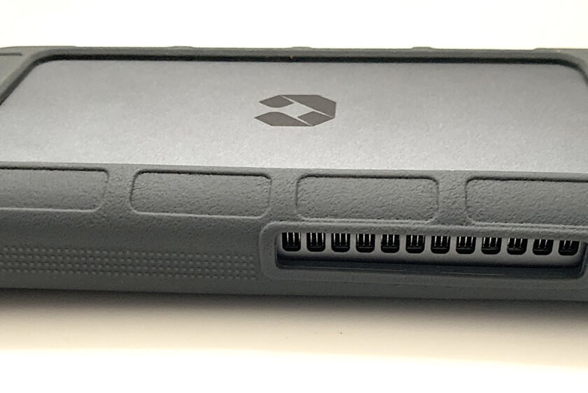 UnifyDrive UT2 review: Fantastically versatile portable NAS for field use