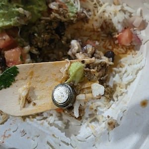 Woman in Australia finds battery in meal from Guzman y Gomez