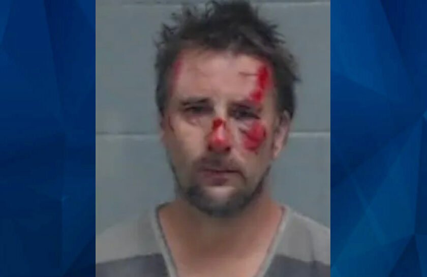 Dad Jumps Out of Moving Vehicle When Daughter Calls 911 Because He’s Fighting With Mom