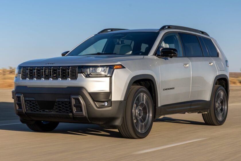 2026 Jeep Cherokee Overland 4×4 First Test: Back in the Game?