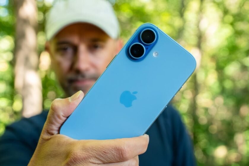 My iPhone battery life was horrible on iOS 26, but changing these settings fixed it