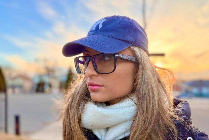 I finally found a pair of smart glasses that last all day, but there’s a trade-off