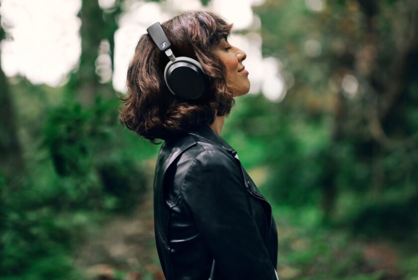 Sennheiser HDB 630 Review: aptX adaptive headphones that work with Apple