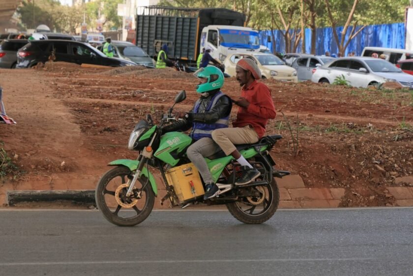 Kenyan e-bike riders call for battery network reforms