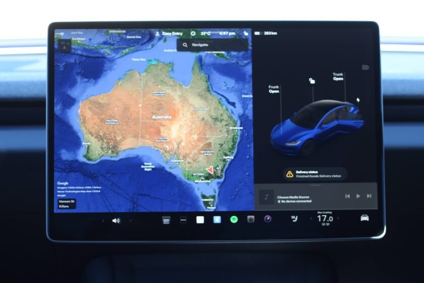 Grok goes down under. LLM-powered voice assistant now in Australian Teslas