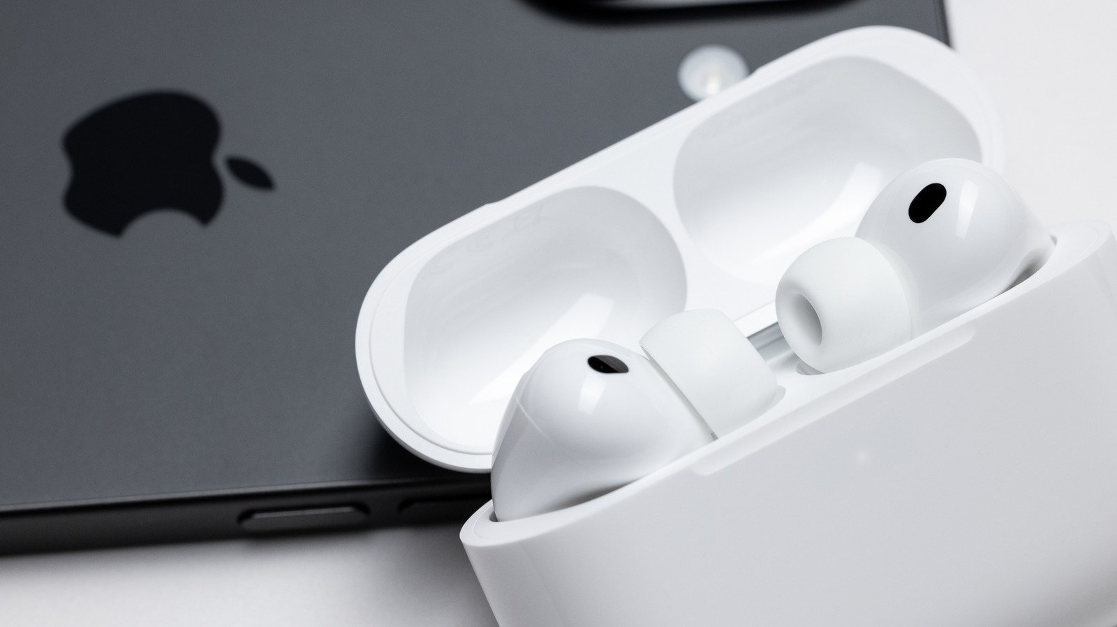 Longer AirPods Battery Life Is Just A Simple Charging Habit Away