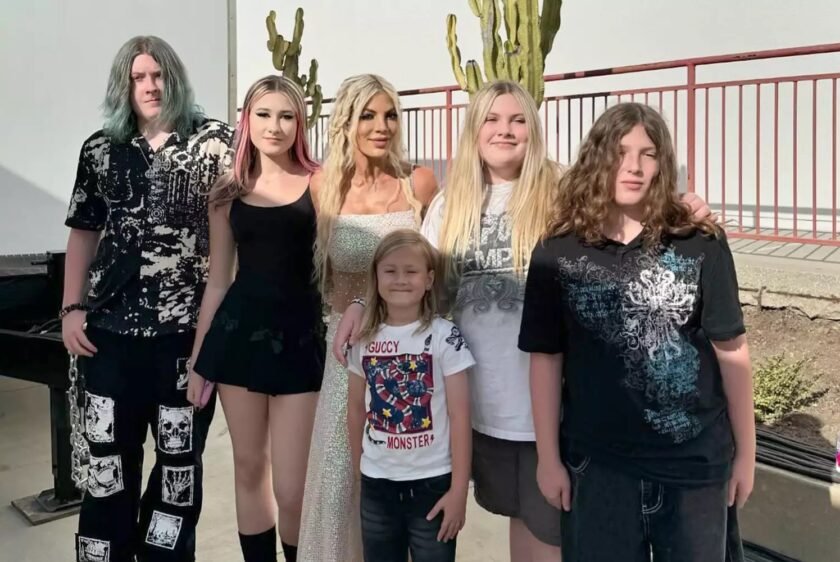Tori Spelling and 4 of her children taken to hospital after California car crash