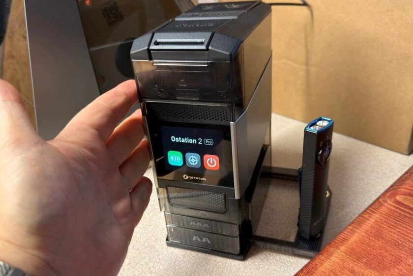 I stopped guessing which AA batteries are dead – this charging station keeps them in check for me