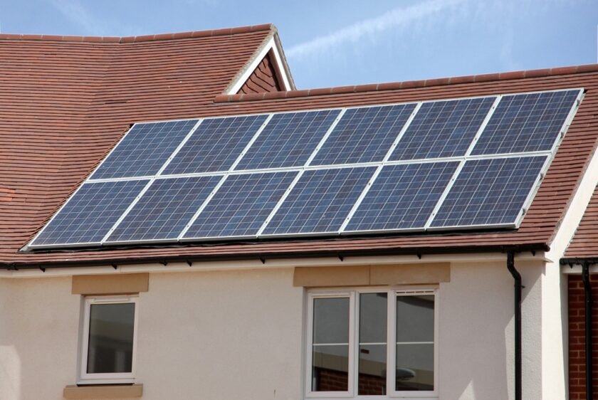 BS 7671 adds battery guidance