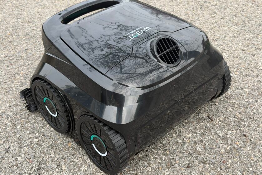 The Wybot B1 is a robotic cordless pool cleaner that ditches the cables without blowing out your budget