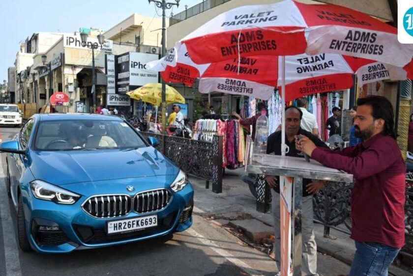 Let’s go ‘Ganjing’: Hazratganj’s parking nightmare gets a valet cure