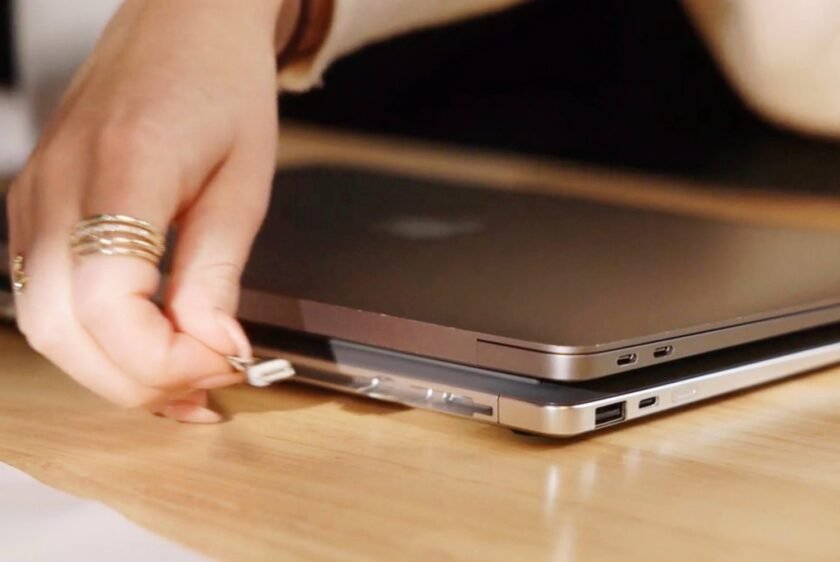 Krafted power bank looks like a laptop, said to quadruple battery life – Notebookcheck News
