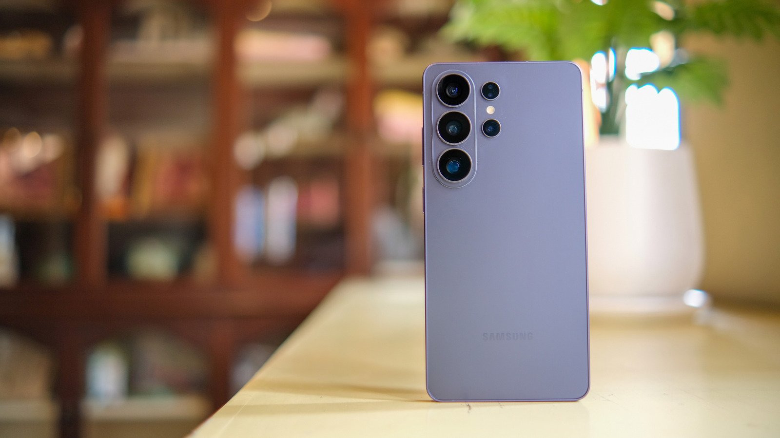 4 Android Phones With Better Battery Life Than The Galaxy S26 Ultra